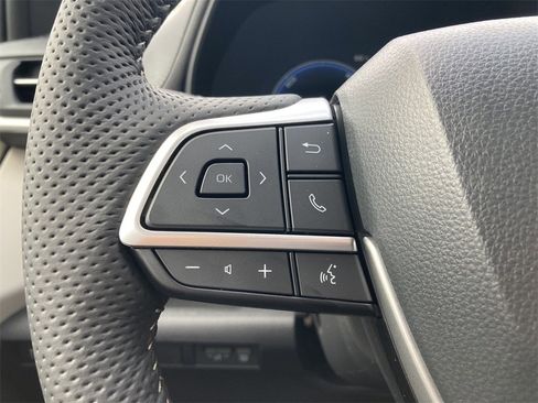 New 2026 Toyota Sienna Platinum image 16