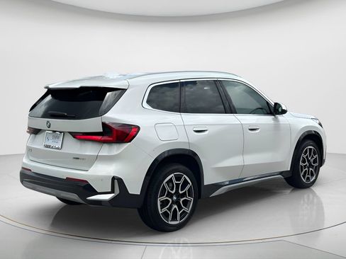 New 2026 BMW X1 xDrive28i w/ Convenience Package AWD/4WD image 5
