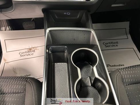 Used 2025 Chevrolet Equinox LT image 46