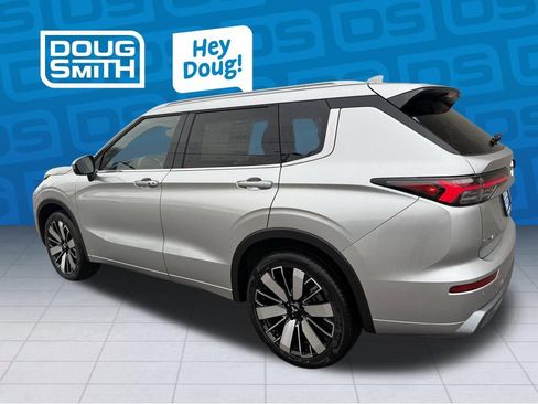 New 2026 Mitsubishi Outlander SEL AWD/4WD image 2