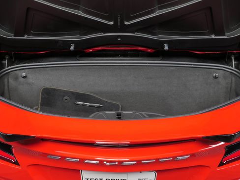 Used 2025 Chevrolet Corvette Z06 RWD image 23