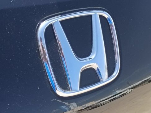 Certified 2025 Honda HR-V LX image 10