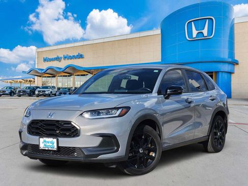 Used 2024 Honda HR-V Sport image 1