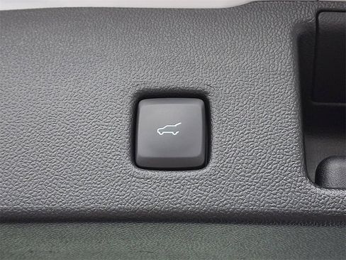 Certified 2022 Ford Escape SE w/ Convenience Package image 30