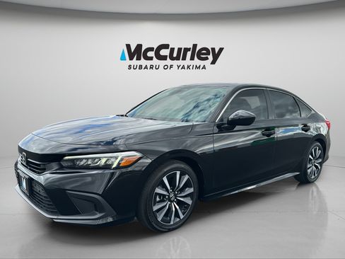 Used 2024 Honda Civic EX image 9