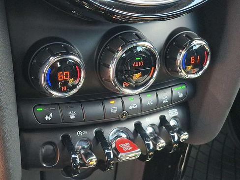 Used 2023 MINI Cooper S FWD image 14