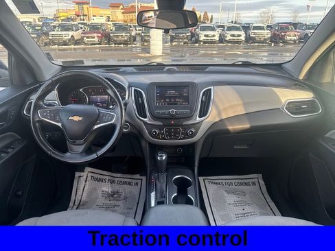 Used 2020 Chevrolet Equinox LT w/ Driver Convenience Package image 11