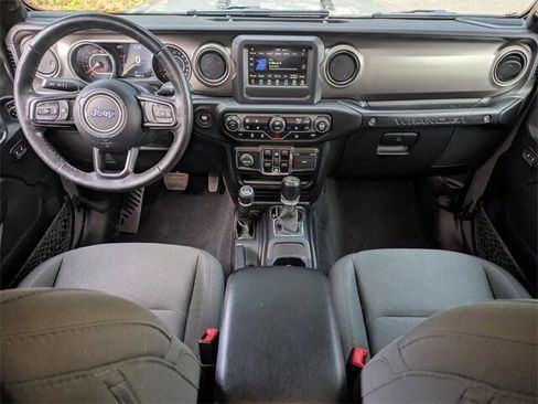 Certified 2020 Jeep Wrangler Unlimited Sport image 32