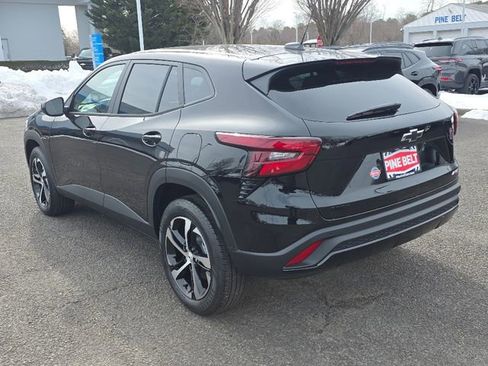 New 2026 Chevrolet Trax RS w/ Driver Confidence Package image 15