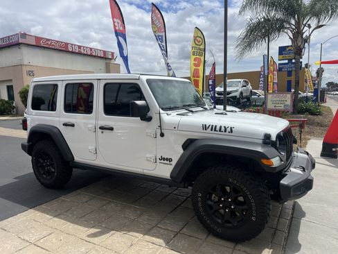 Used 2021 Jeep Wrangler Unlimited Sport image 10