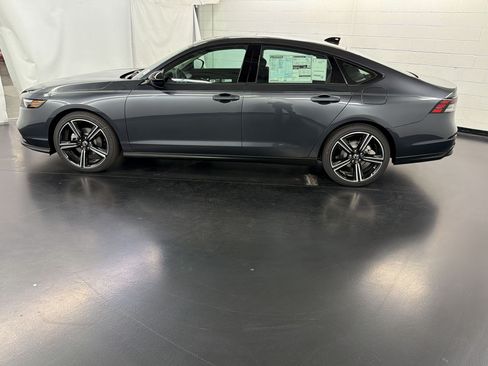 New 2026 Honda Accord SE image 2