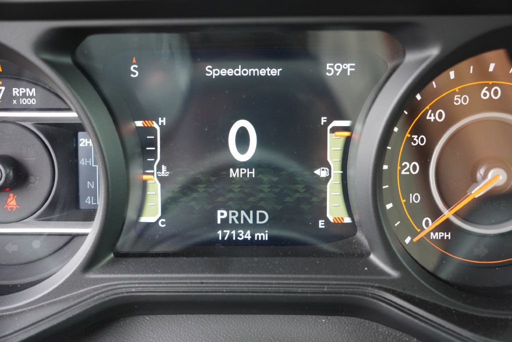 Used 2026 Jeep Gladiator Mojave AWD/4WD image 6