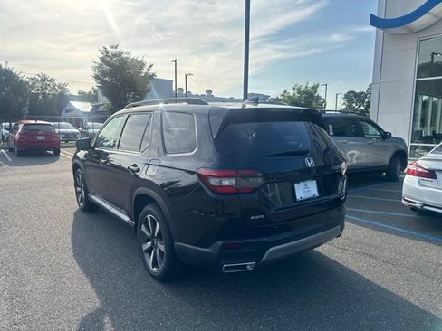 Certified 2023 Honda Pilot Elite image 6