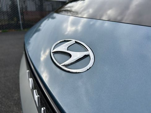 Used 2024 Hyundai Ioniq 5 SEL image 32