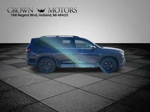 New 2025 Honda Pilot Touring image 15