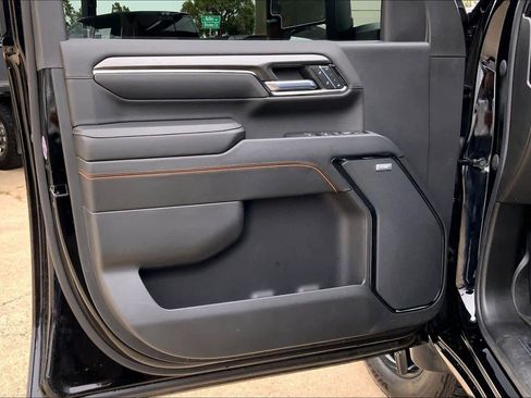 Used 2024 GMC Sierra 2500 AT4 w/ AT4 Premium Plus Package AWD/4WD image 20