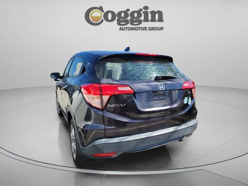 Used 2018 Honda HR-V LX image 4