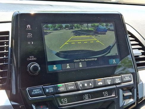 Certified 2024 Honda Odyssey EX-L image 19