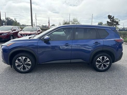 Certified 2023 Nissan Rogue SV image 7