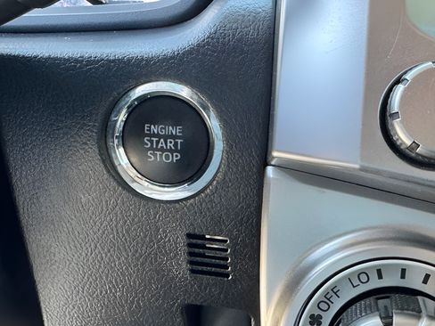 Used 2022 Toyota 4Runner SR5 RWD image 19