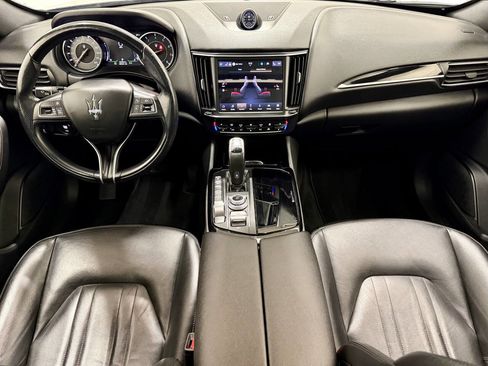 Used 2022 Maserati Levante GT image 18