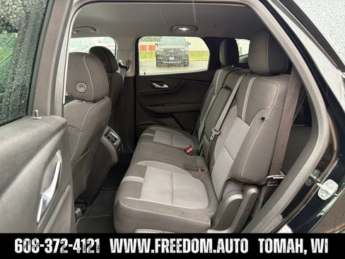Used 2025 Chevrolet Blazer LT AWD/4WD image 24