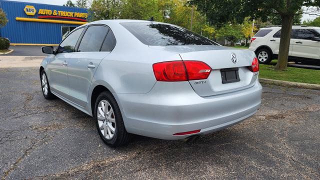Used 2013 Volkswagen Jetta SE FWD image 8