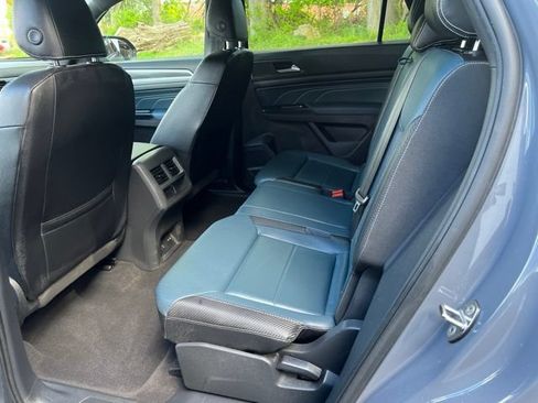 Used 2021 Volkswagen Atlas Cross Sport SEL AWD/4WD image 21