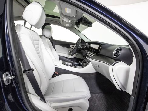 Used 2023 Mercedes-Benz E 350 Sedan image 8