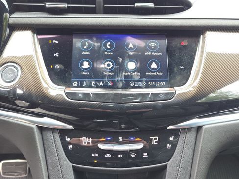 Certified 2024 Cadillac XT6 Sport w/ LPO, ONYX Package image 18