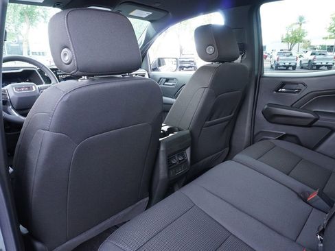 New 2026 GMC Canyon Elevation w/ Convenience Package image 11