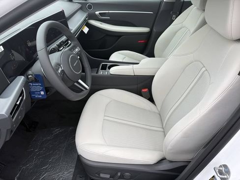 New 2026 Hyundai Sonata SEL FWD image 11