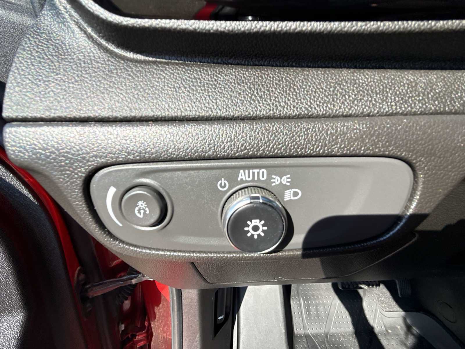 Certified 2023 Chevrolet Bolt LT w/ Infotainment Package FWD image 17