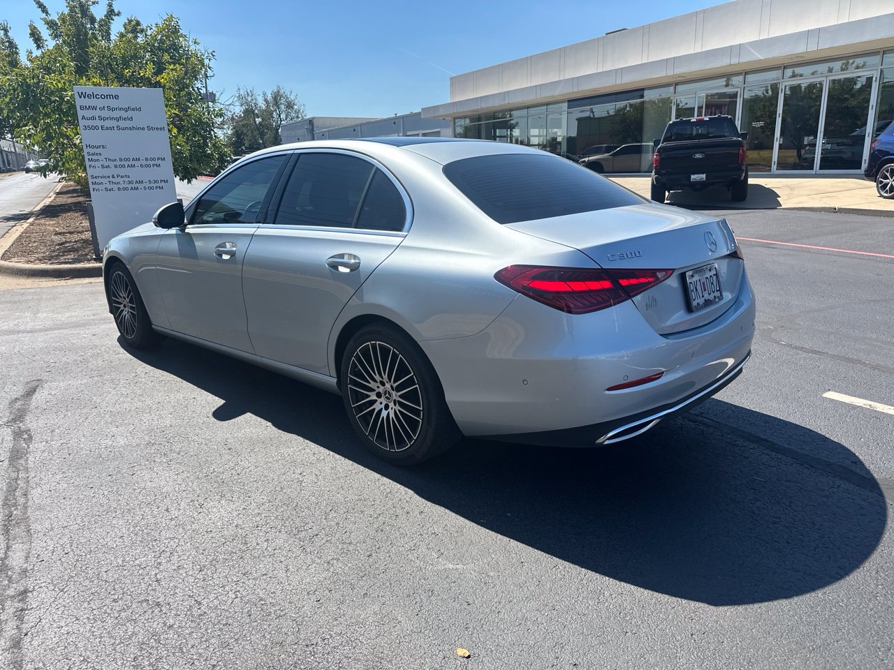 Used 2026 Mercedes-Benz C 300 4MATIC Sedan image 5