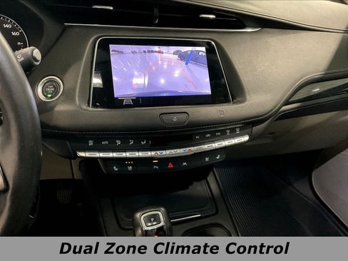 Used 2019 Cadillac XT4 Premium Luxury FWD image 15