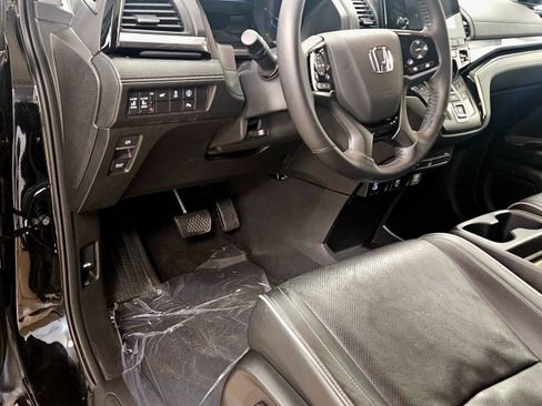 Used 2023 Honda Odyssey Elite image 40