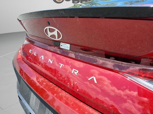 Used 2025 Hyundai Elantra Sport FWD image 26
