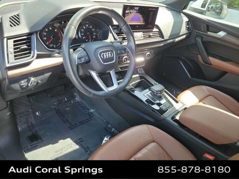 Certified 2023 Audi Q5 2.0T Premium w/ Convenience Package AWD/4WD image 2
