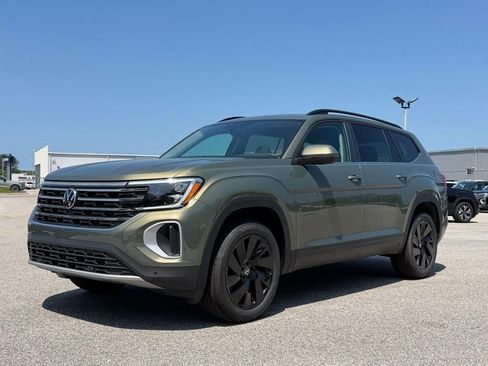 New 2026 Volkswagen Atlas SE FWD image 6