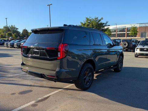 Certified 2025 Ford Expedition Tremor AWD/4WD image 4