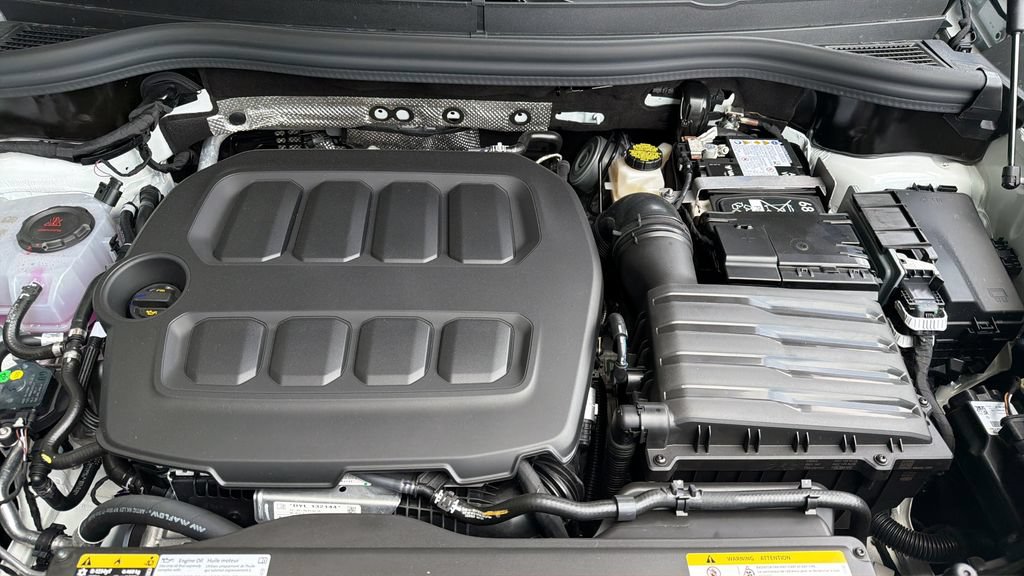 New 2026 Volkswagen Tiguan SE AWD/4WD image 33