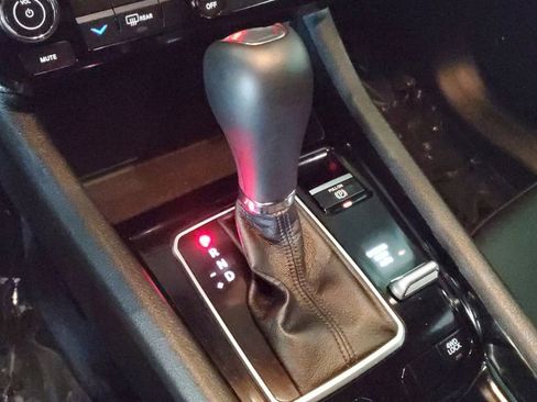 Used 2025 Jeep Compass Latitude w/ Altitude Special Edition image 26