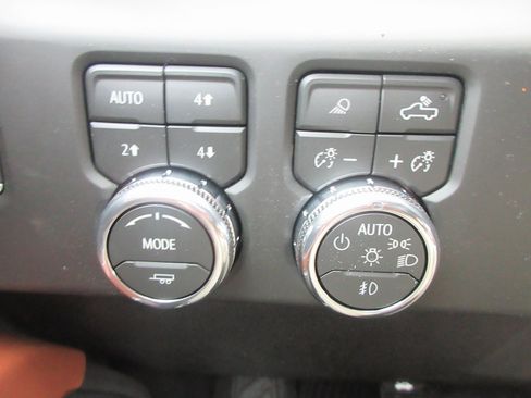 New 2026 GMC Sierra 2500 Denali Ultimate image 18