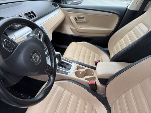 Used 2015 Volkswagen CC Sport image 8