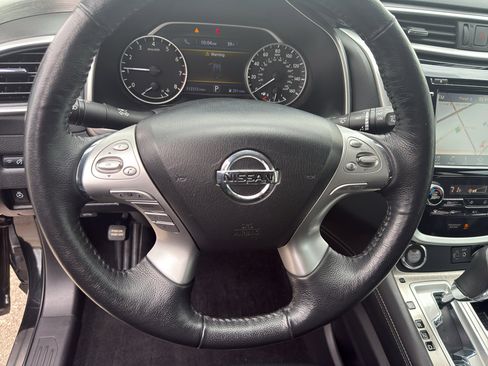 Used 2018 Nissan Murano SL w/ Midnight Edition Package image 16