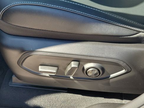 New 2026 Jeep Grand Cherokee Limited Reserve image 11