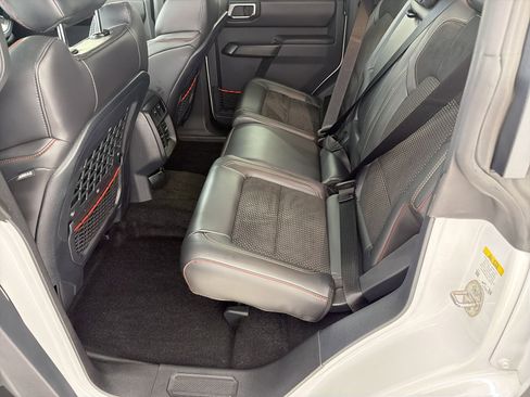 Used 2025 Ford Bronco Raptor AWD/4WD image 14