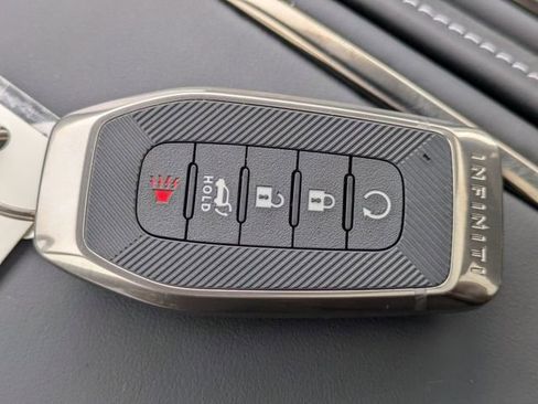 New 2026 INFINITI QX80 Autograph w/ Premium Cargo Package image 33