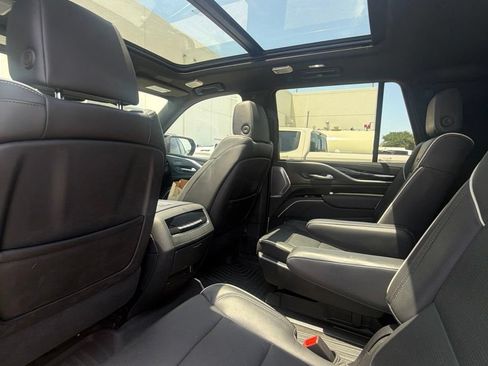 Used 2022 Cadillac Escalade Sport w/ Touring Package AWD/4WD image 22