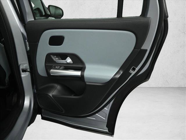 Certified 2026 Mercedes-Benz GLA 250 4MATIC image 27